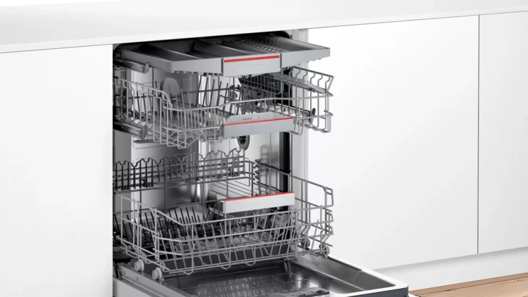 Opvaskemaskine PerfectDry Bosch Serie 6 - indeni